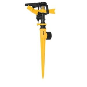 Surtidor Plastico Estaca Metal PRETUL